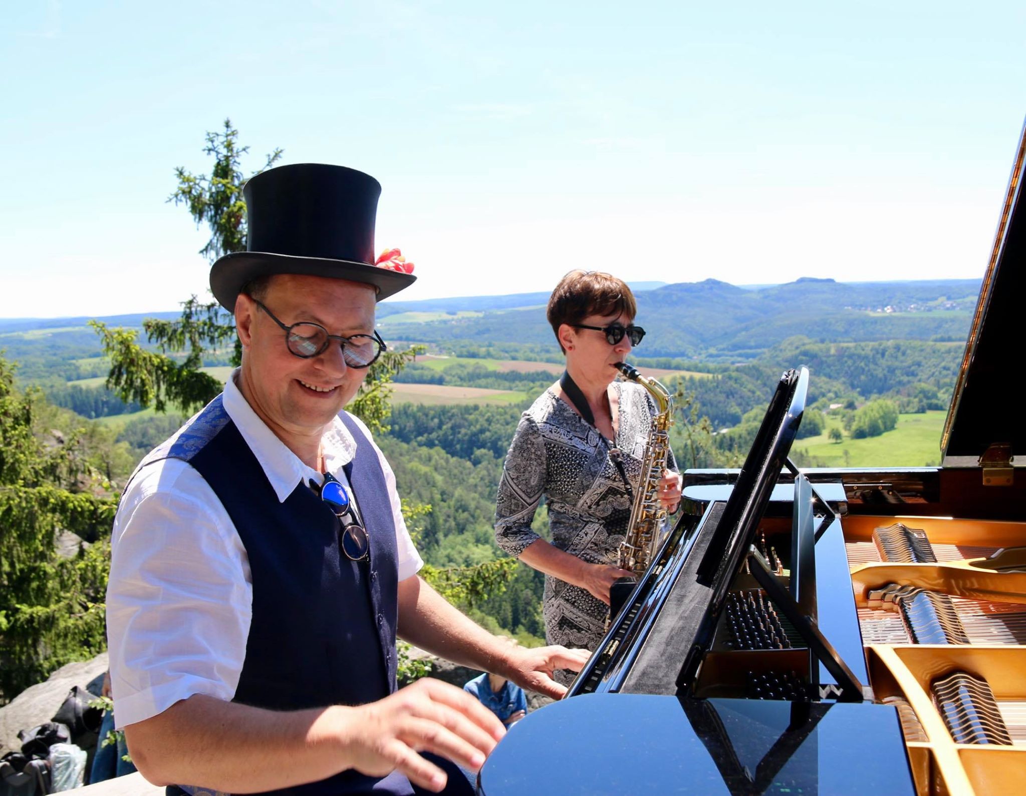 Live-Musik in unserer Straußwirtschaft